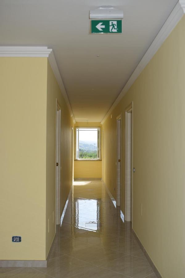 Stella D'Oro Bed & Breakfast วีโบ วาเลนเซีย ภายนอก รูปภาพ